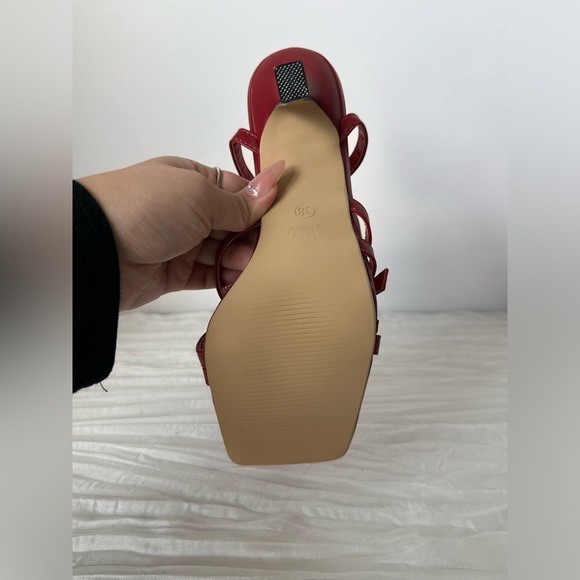 Red straps heels❤️ - Picture 5 of 5